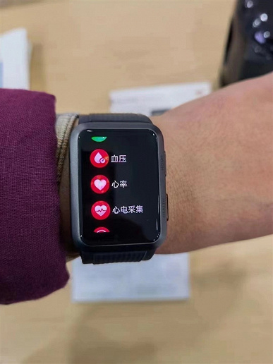 Так выглядят первые умные часы со встроенным тонометром и функцией регистрации ЭКГ. Huawei Watch D «позируют» на живых фото